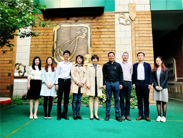 公司党总支赴大关小学签署支部共建协议IMG_1086_meitu_5.jpg
