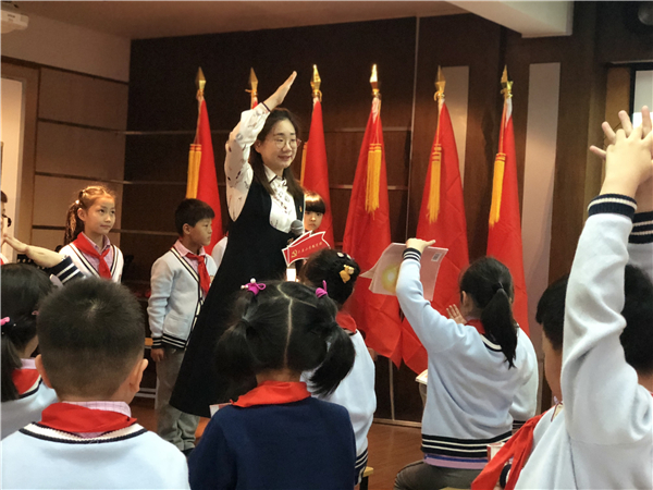 公司党总支赴大关小学签署支部共建协议IMG_1069.jpg
